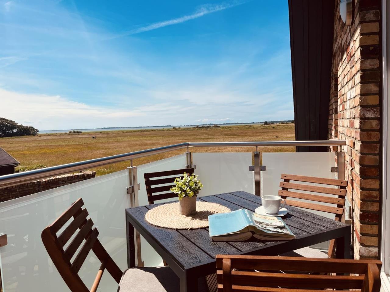 Holmblick - Boddenblick, Balkon, 2 Schlafzimmer, 4 Personen Born Kültér fotó