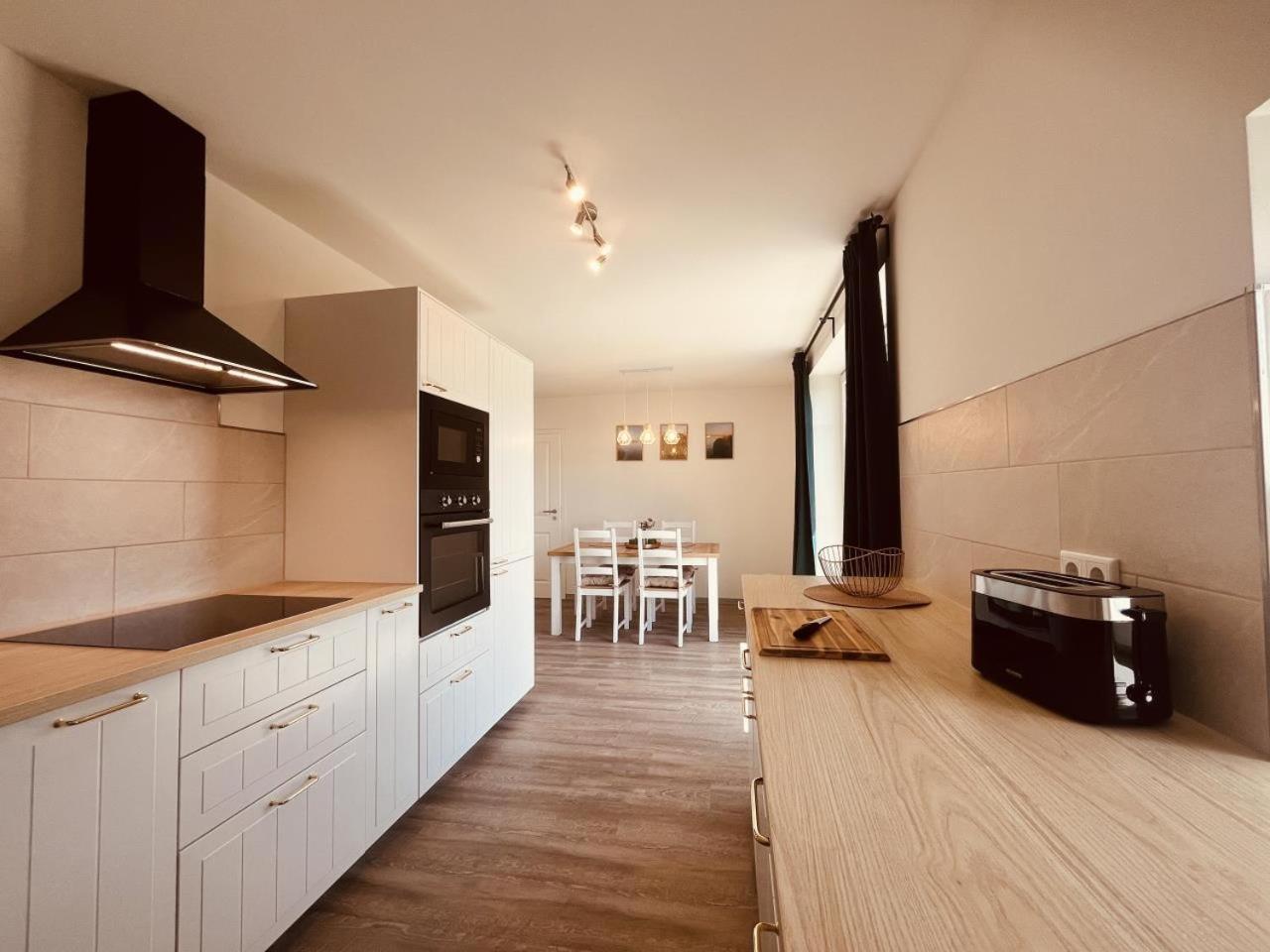 Holmblick - Boddenblick, Balkon, 2 Schlafzimmer, 4 Personen Born Kültér fotó
